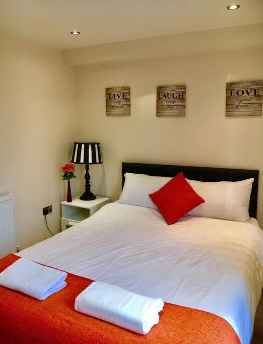 One Bedroom Flat In Central London Londres Exterior foto