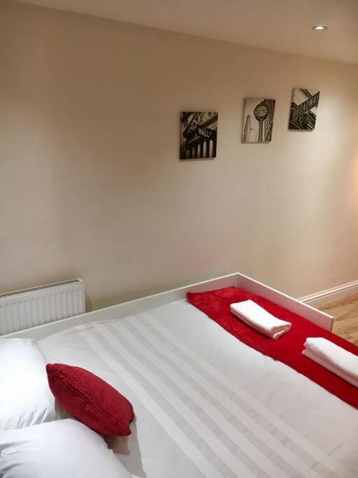 One Bedroom Flat In Central London Londres Exterior foto